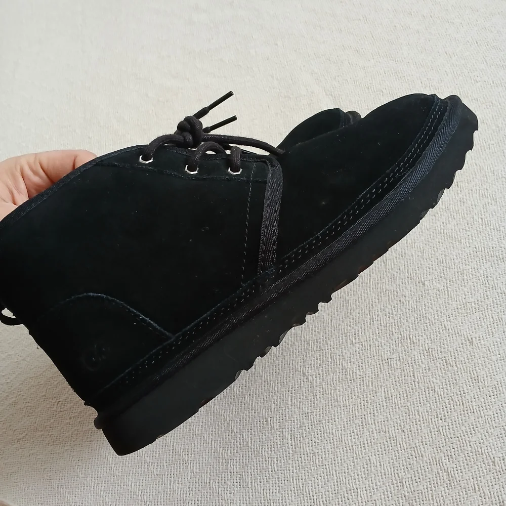 UGG ♡ neumel 2 boot black kids suede winter cozy minimal winter school